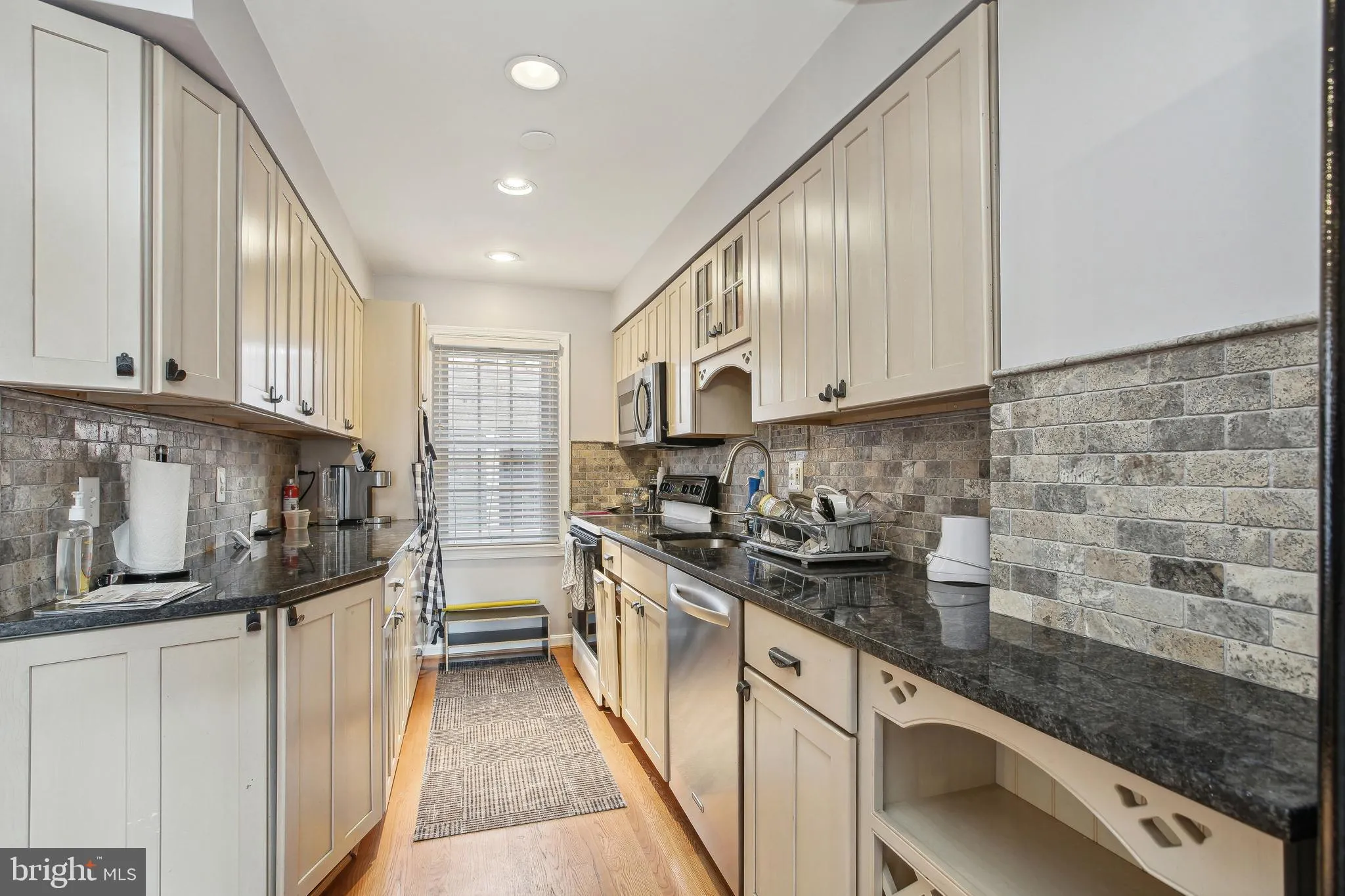 Additional image 36 of 900 24th Street NW Unit K, Washington, DC 20037