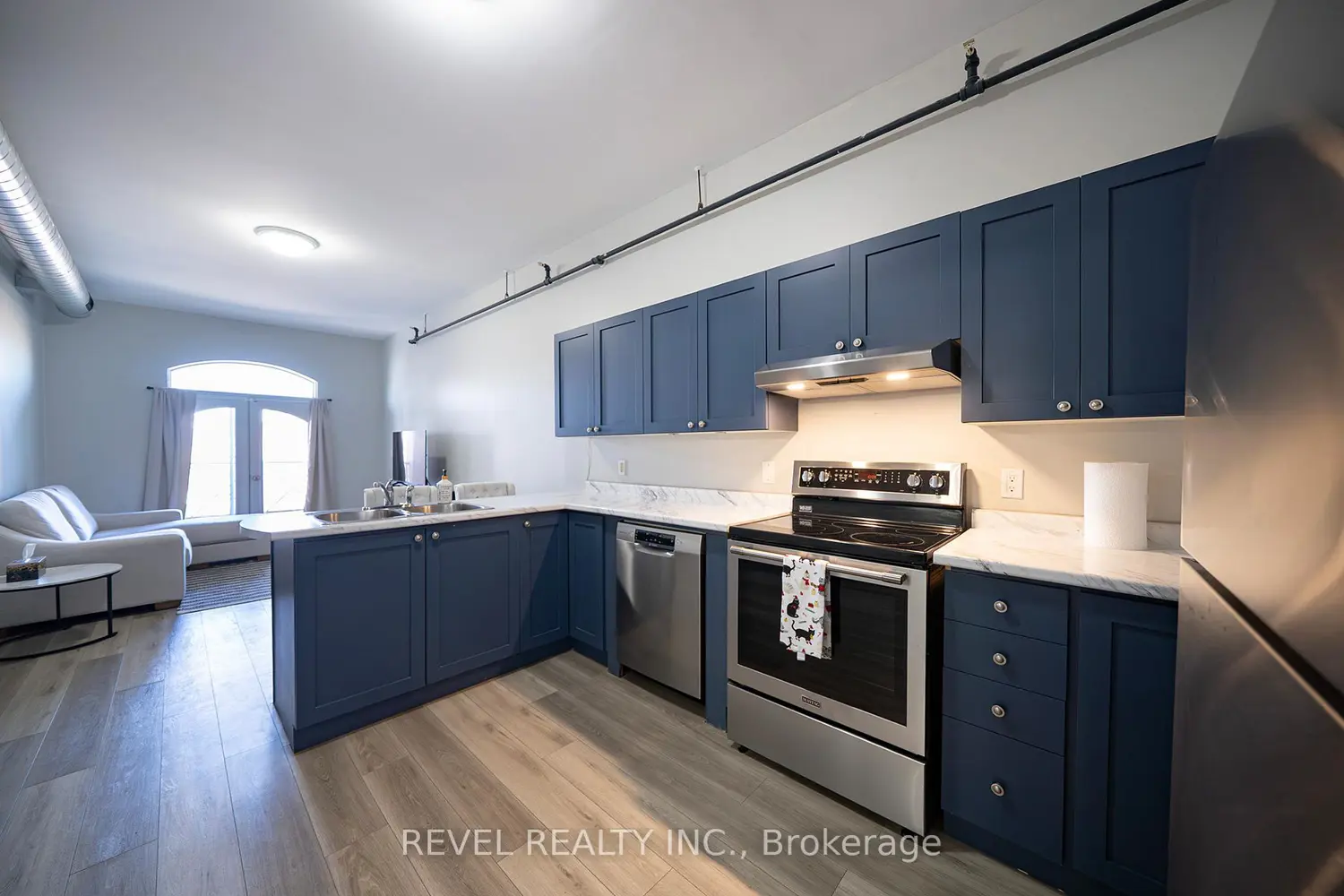 150 Colborne Street 407
