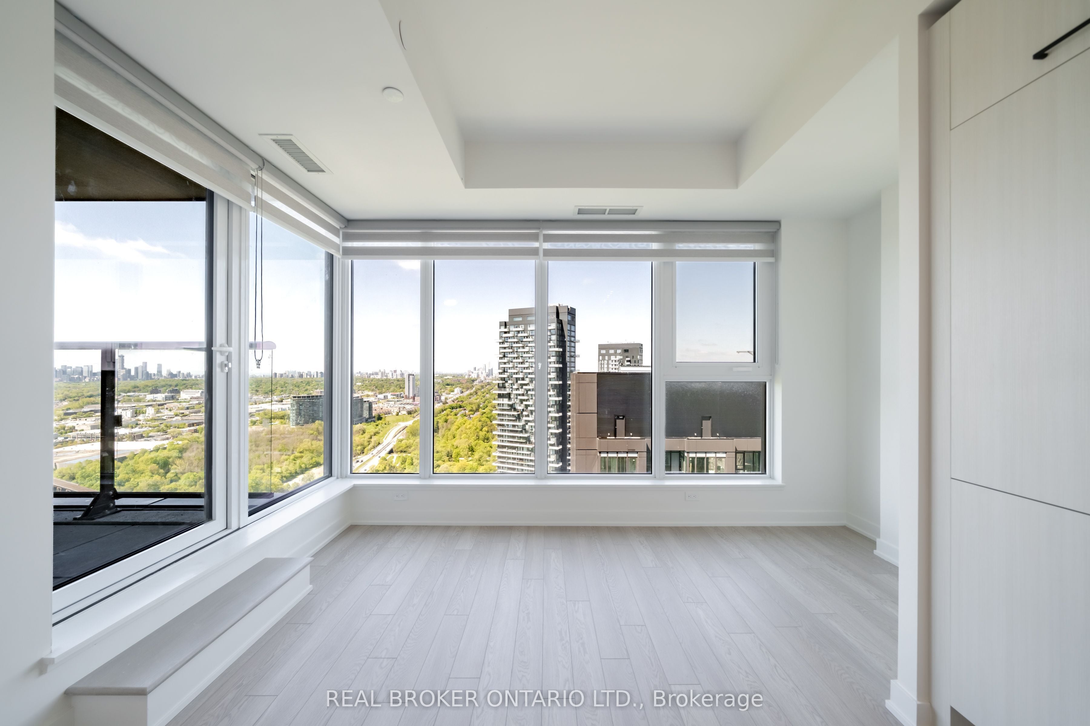 Additional image 6 of 3704-1 Quarrington Lane, Toronto, ON, M3C 0S4