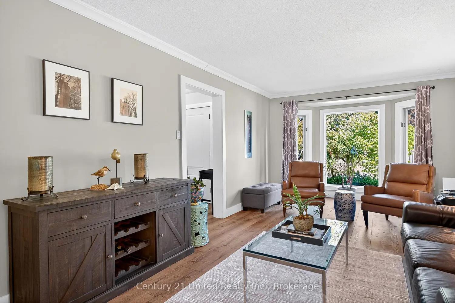 Additional image 8 of 1309 Scollard Drive
