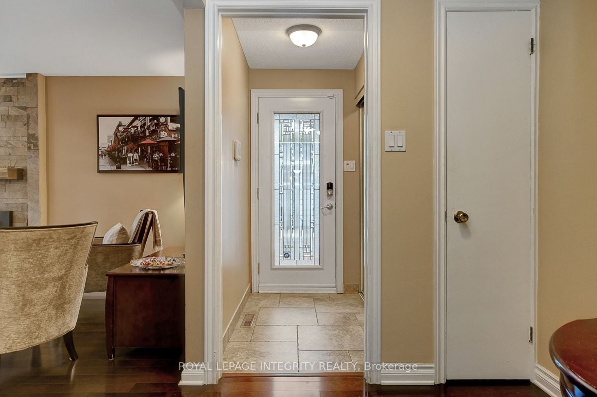 Additional image 3 of 27 Birchview Road, Ottawa, ON, K2G 3G3
