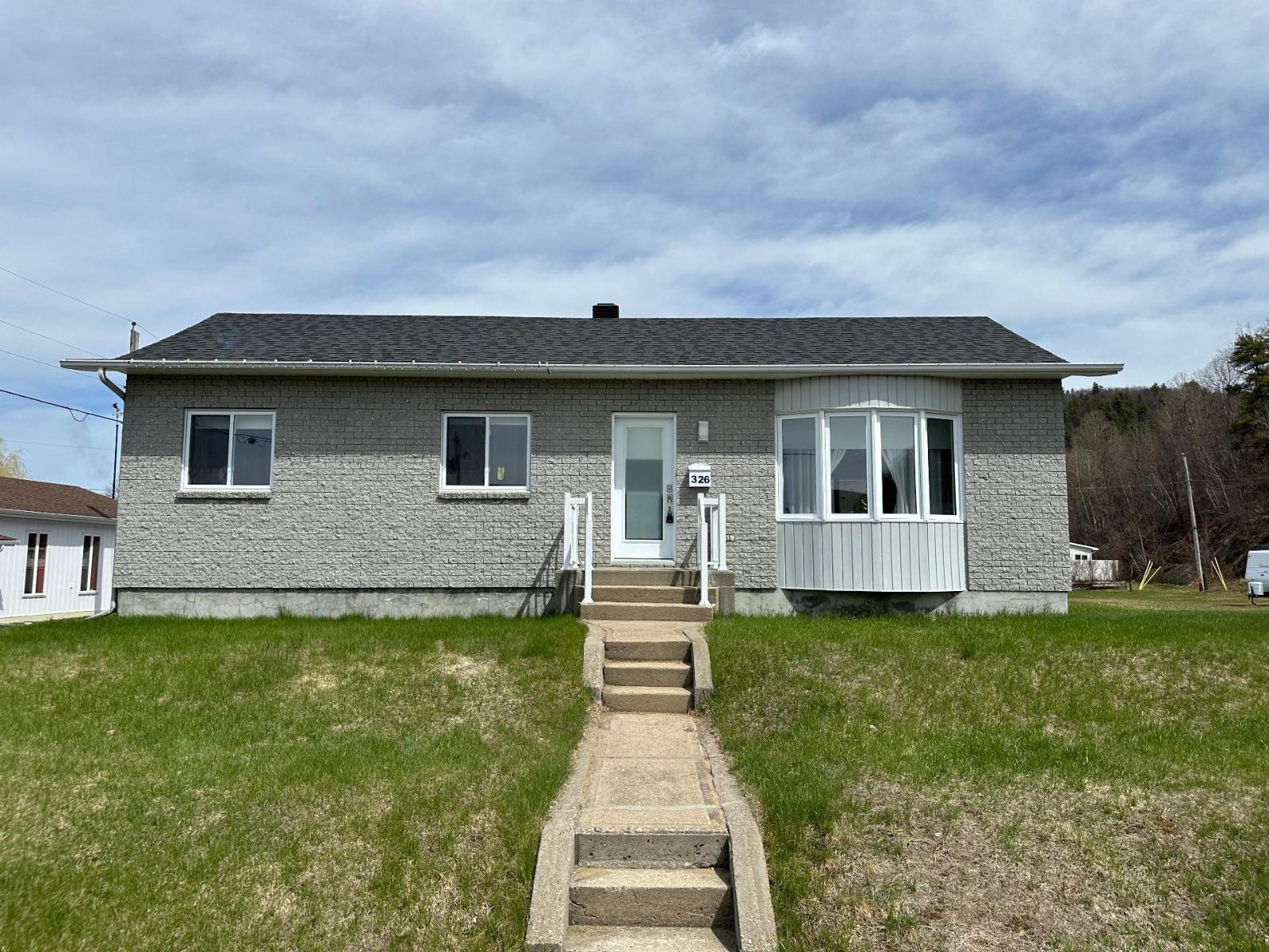 326 Rue Veillette