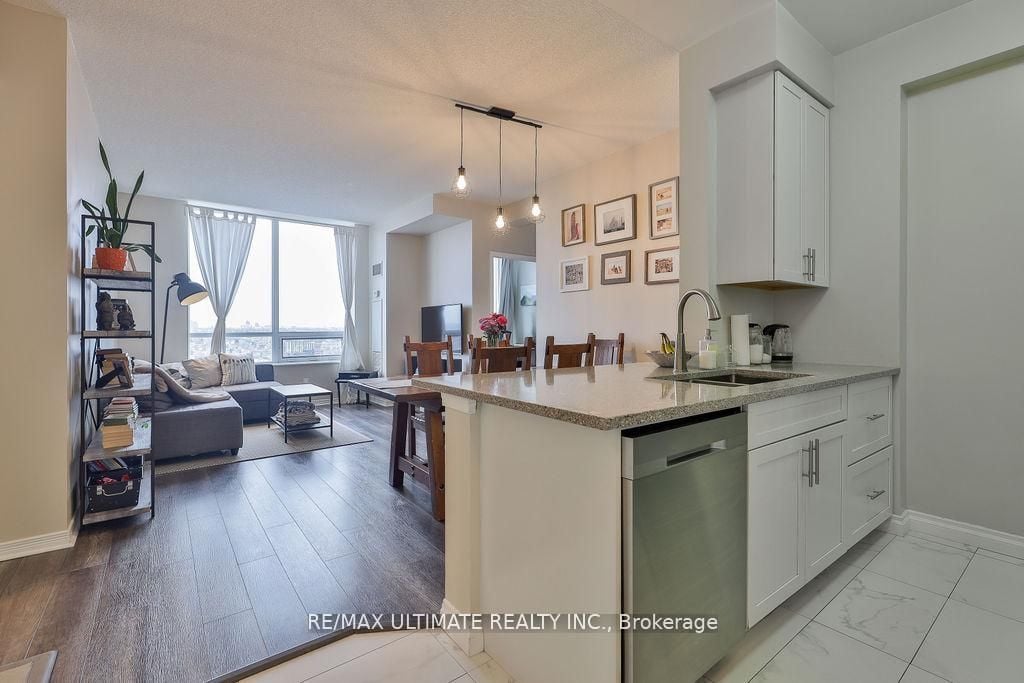 Additional image 5 of 2404-60 Heintzman Street, Toronto, ON, M6P 5A1