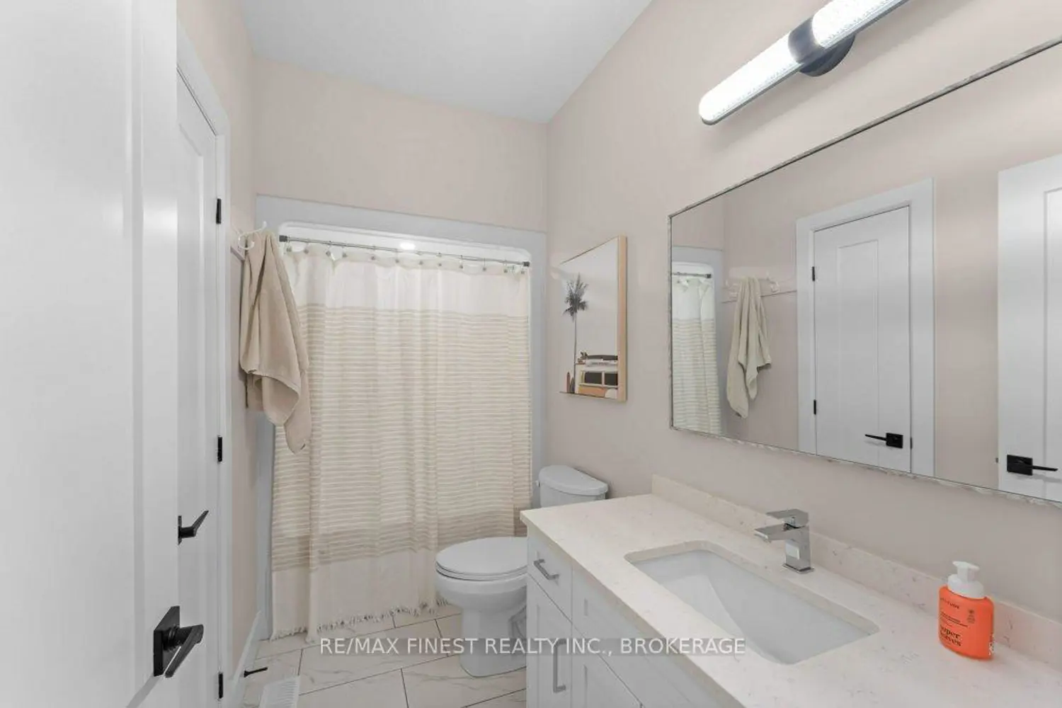 Additional image 9 of 2772 Delmar Street