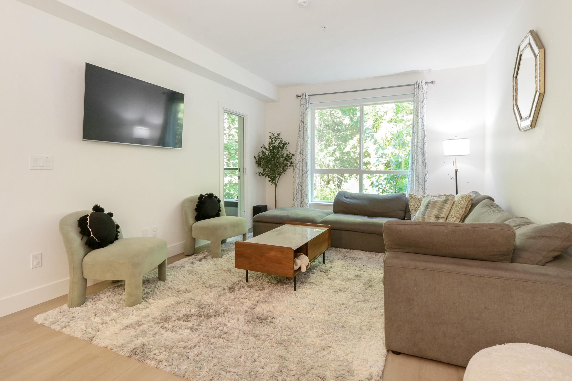 Additional image 3 of 204-3480 146a Street, Surrey, BC, V4P 0H6