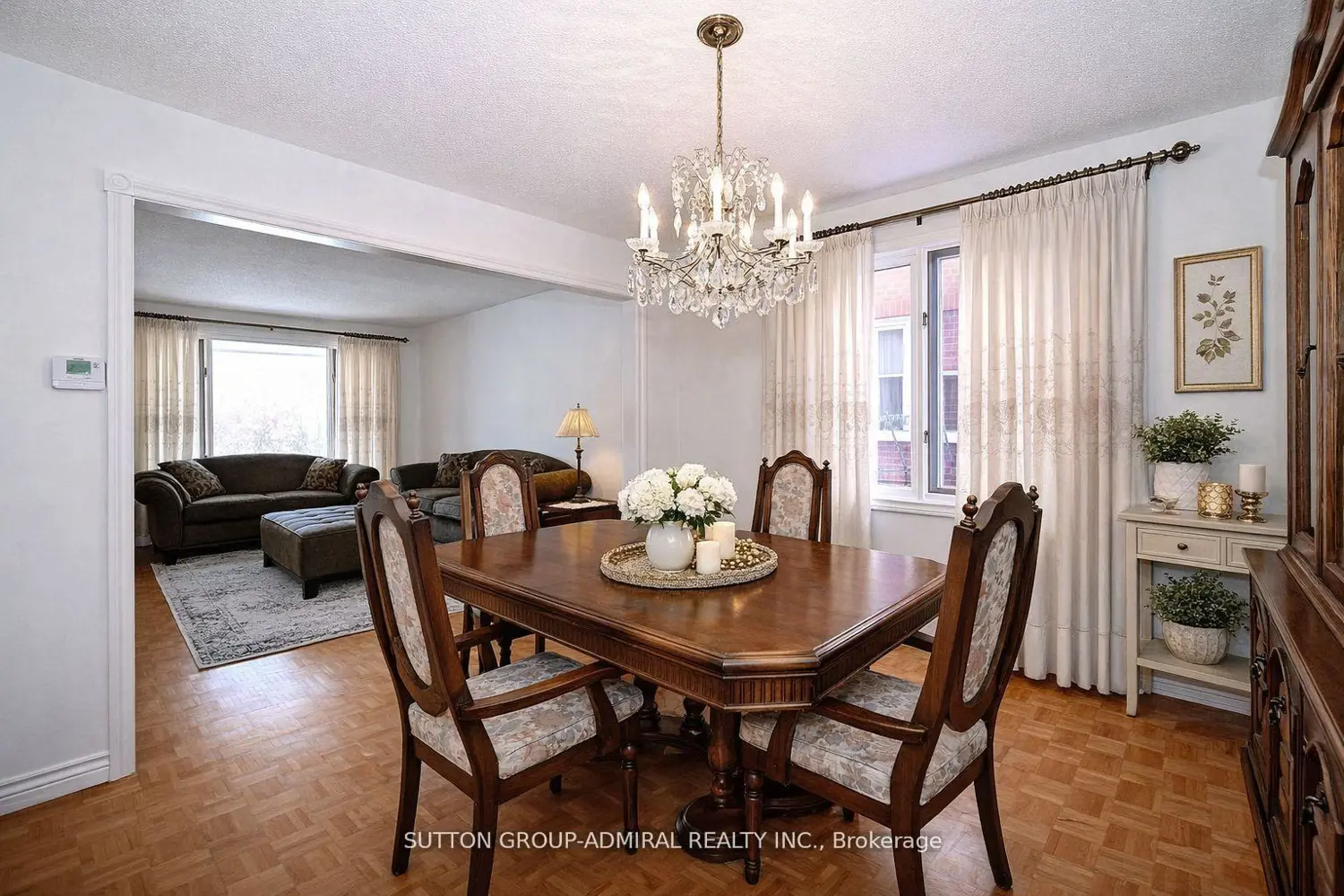 Additional image 8 of 45 Royal Garden Boulevard