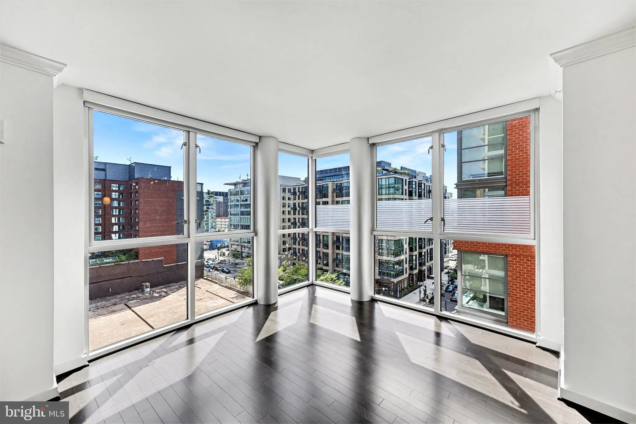 Additional image 43 of 1025 1st Street SE Unit 906, Washington, DC 20003
