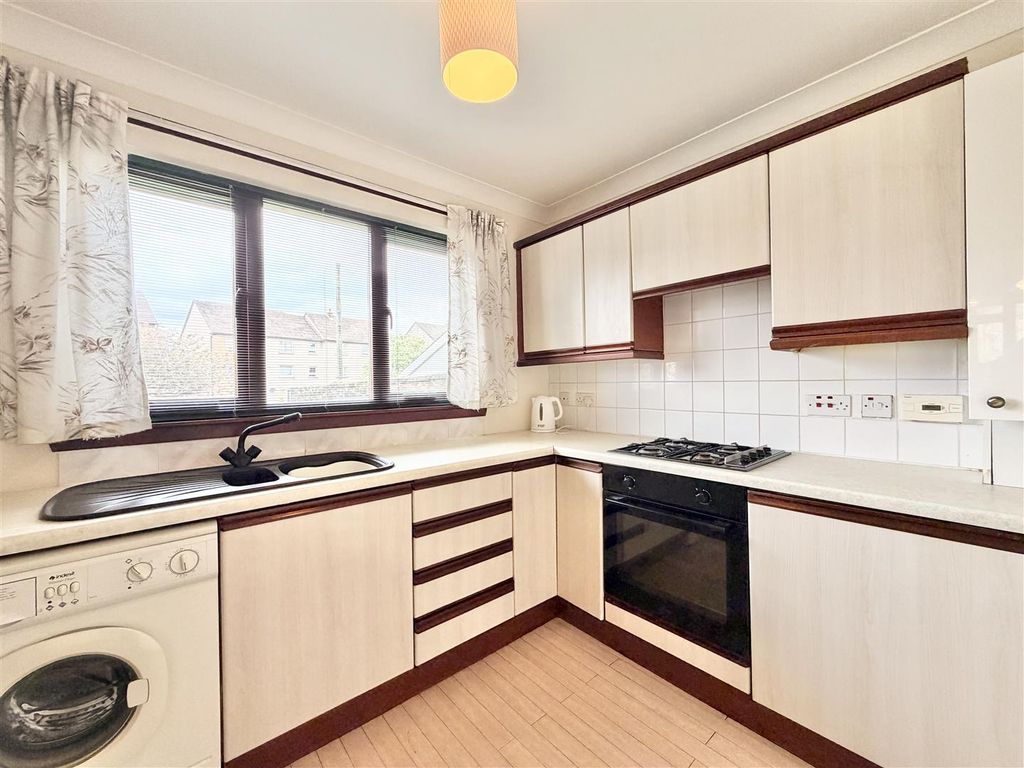 Additional image 4 of 2 bed flat for salePortland Place, Hamilton ML3