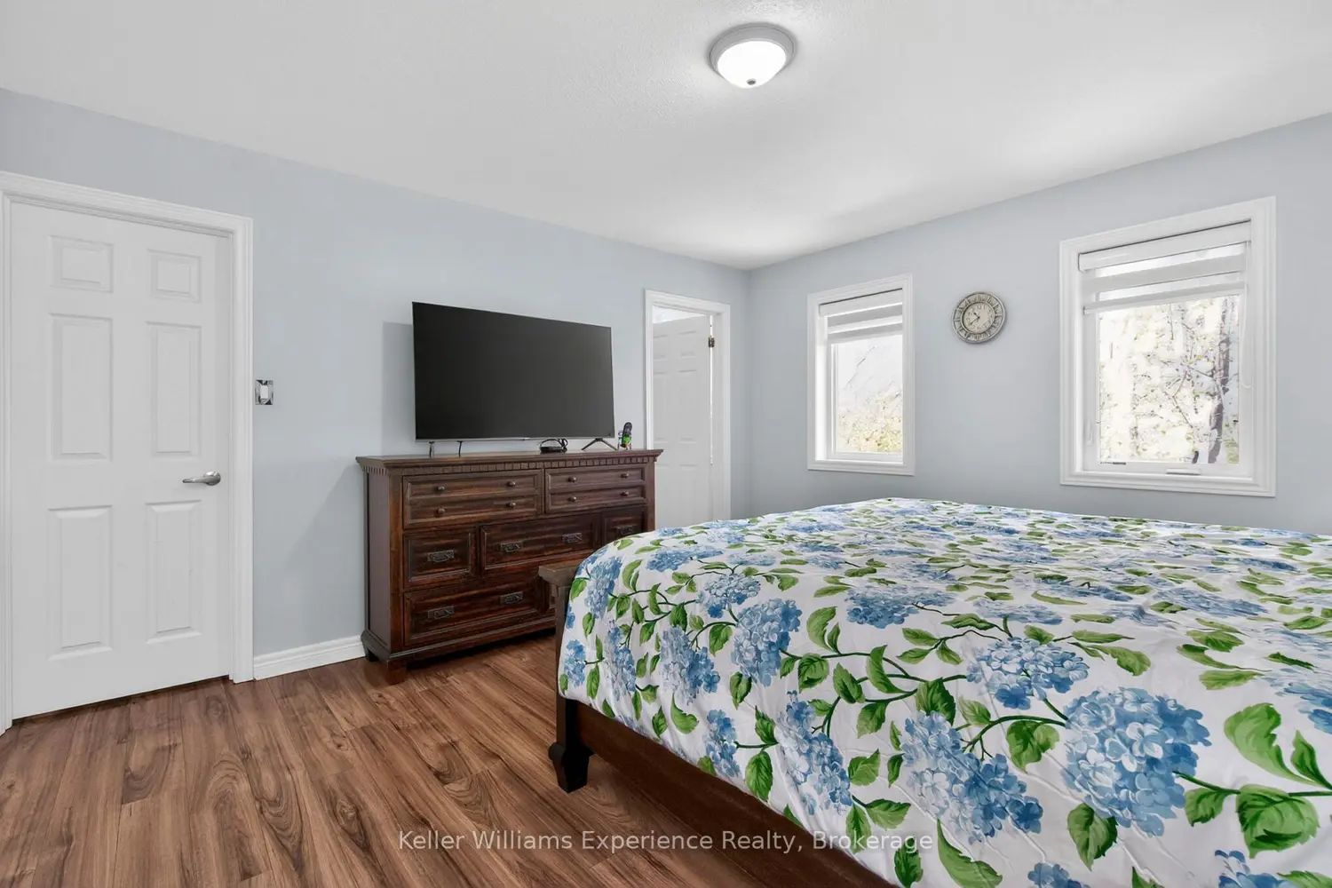 Additional image 11 of 992 Cook Drive