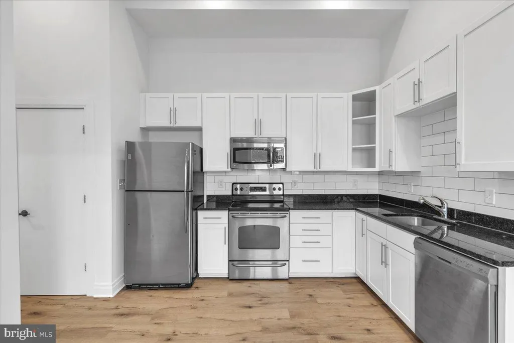Additional image 16 of 5551 Illinois Avenue NW Unit 304, Washington, DC 20011
