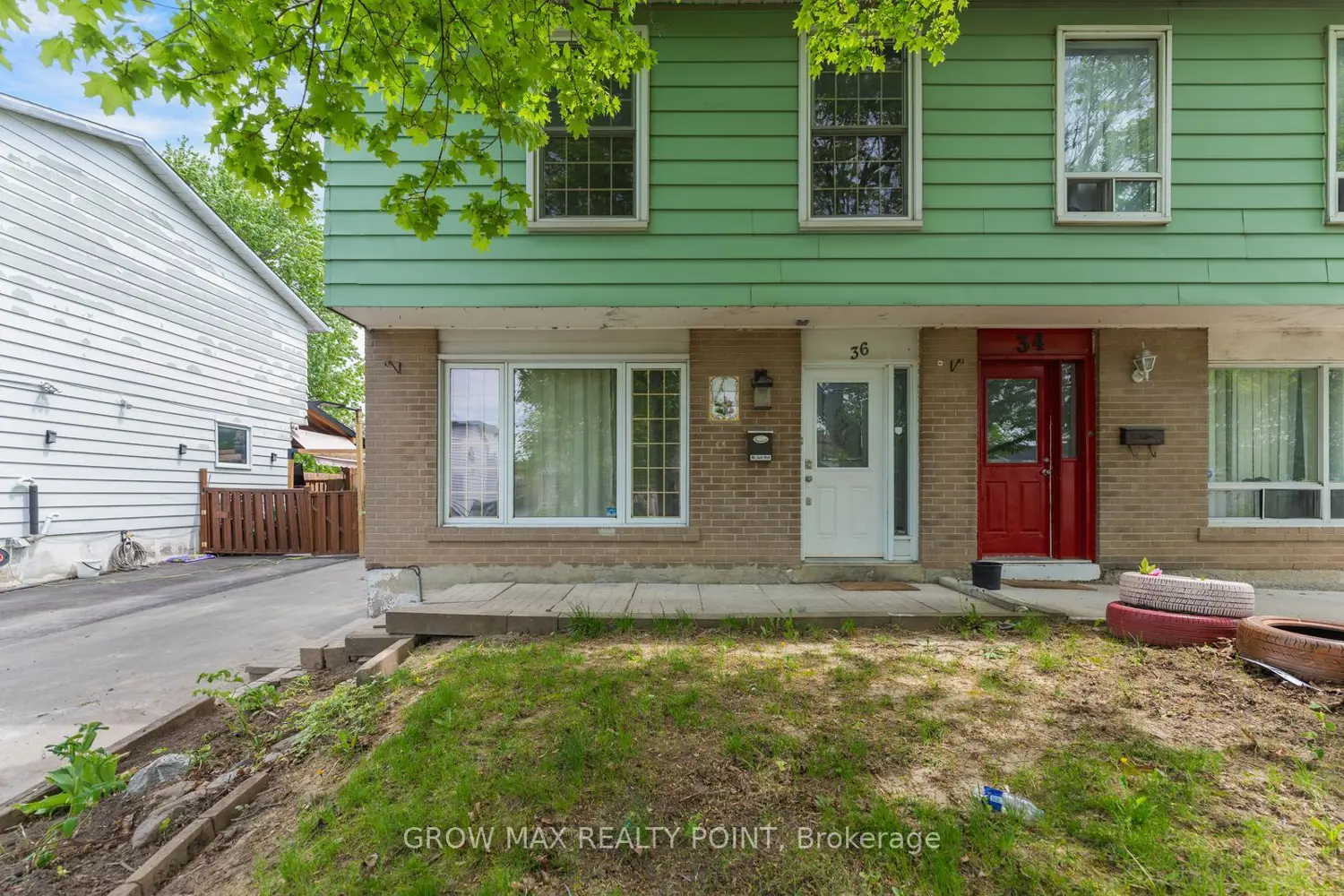 Additional image 2 of 36 Bramhall Circle