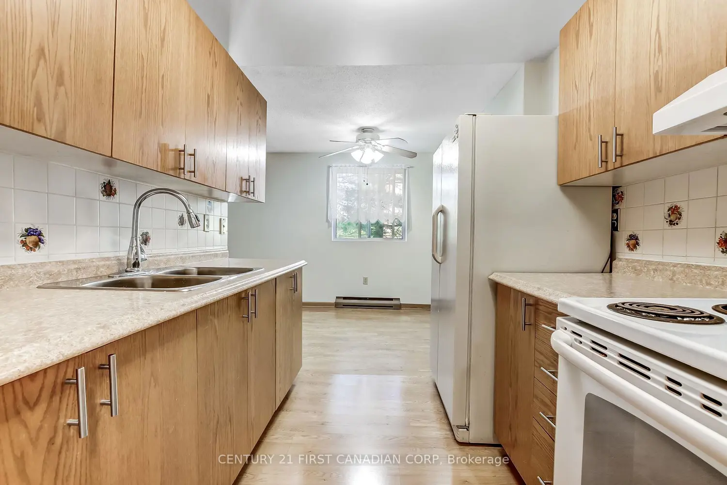 Additional image 10 of 986 Huron Street 204