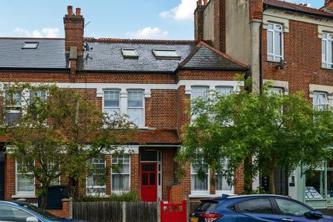 Woodwarde Road, East Dulwich, London SE22