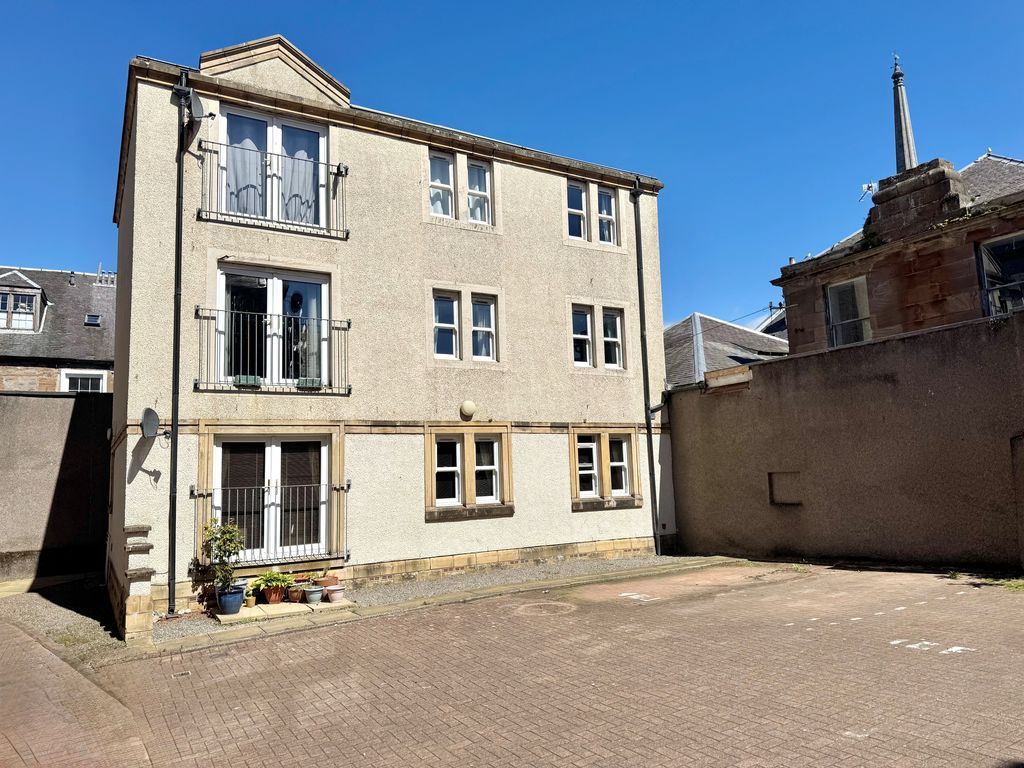 2 bed flat for saleFort Street, Ayr KA7