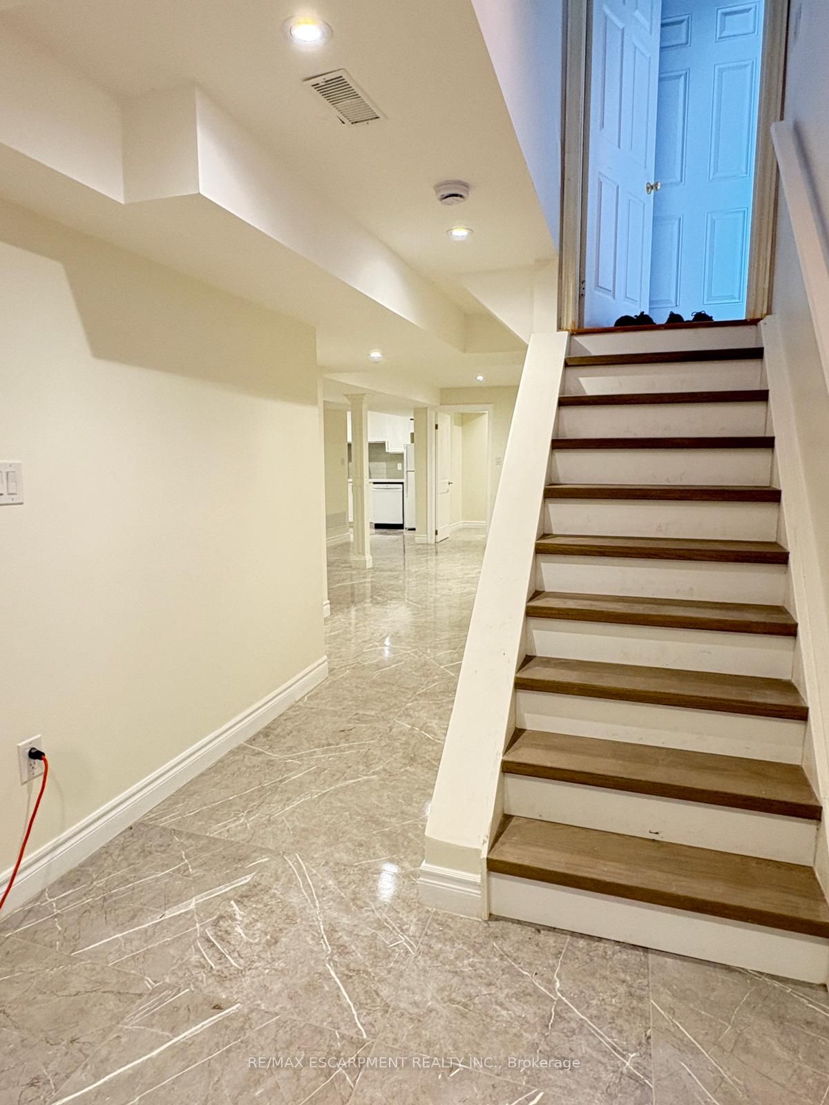 Additional image 2 of Basement-25 Emmitt Road, Vaughan, ON, L6A 3V8