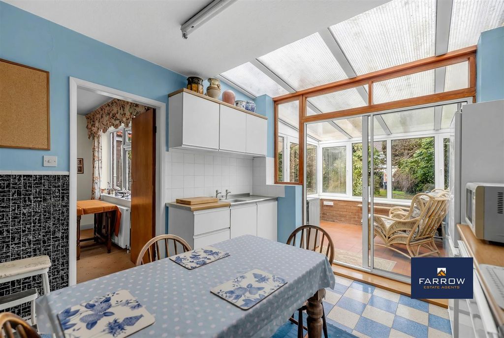 Additional image 11 of 4 bed semi-detached house for saleQueens Parade, Grimsby DN31