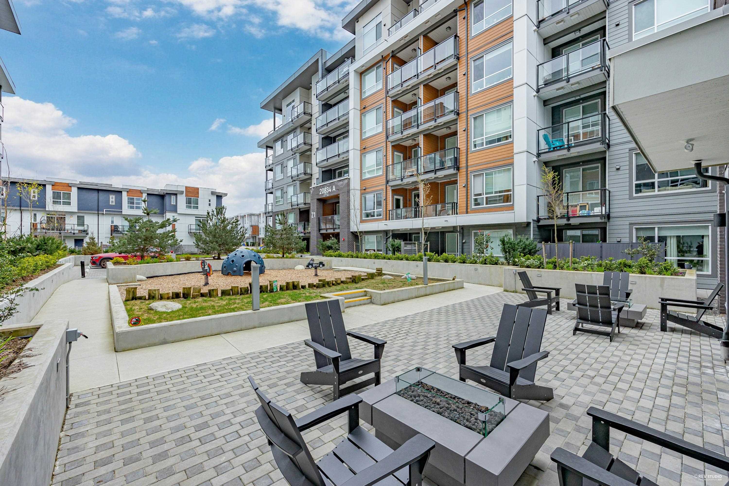 Additional image 6 of A310-20834 80 Avenue, Langley, BC, V2Y 3M3