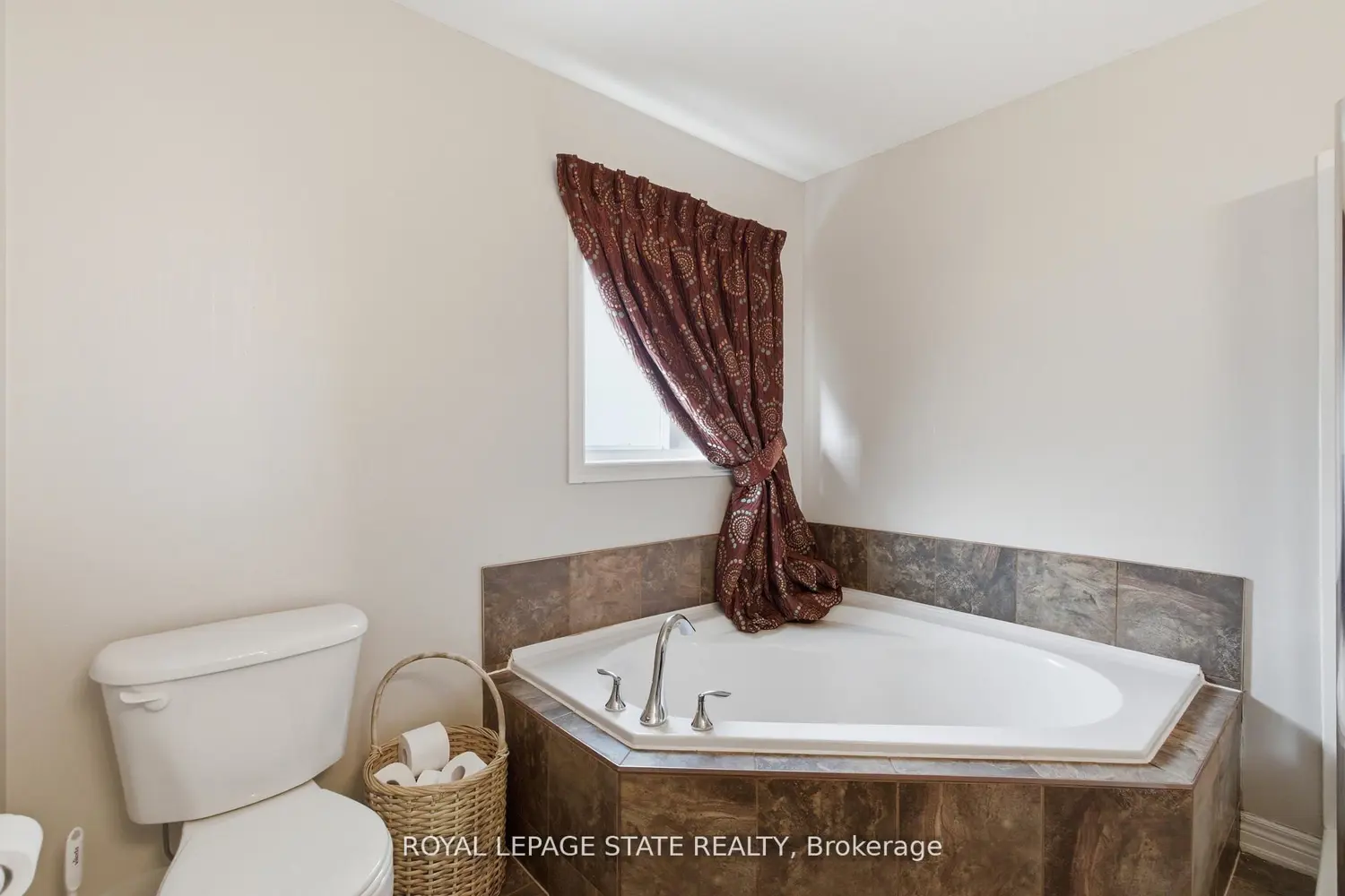 Additional image 6 of 84 Duncairn Crescent