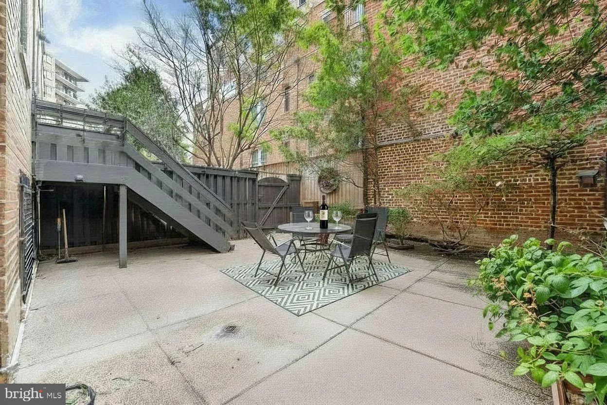 Additional image 53 of 1830 17th Street NW Unit 103, Washington, DC 20009
