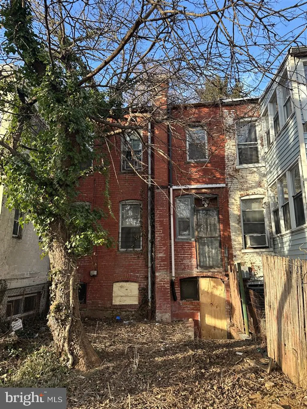 Additional image 2 of 606 Kenyon Street NW, Washington, DC 20010