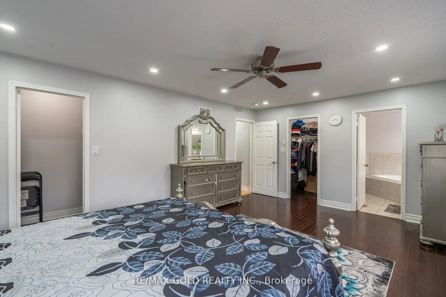 Additional image 9 of 8 Bayridge Drive