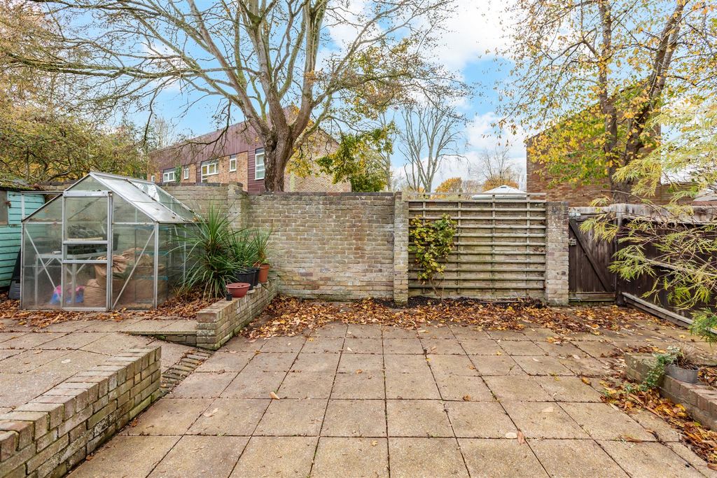 Additional image 5 of 2 bed detached bungalow for saleKnights Croft, New Ash Green DA3