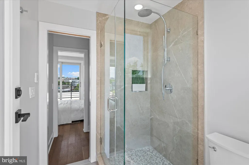 Additional image 34 of 1417 Maryland Avenue NE Unit 3, Washington, DC 20002