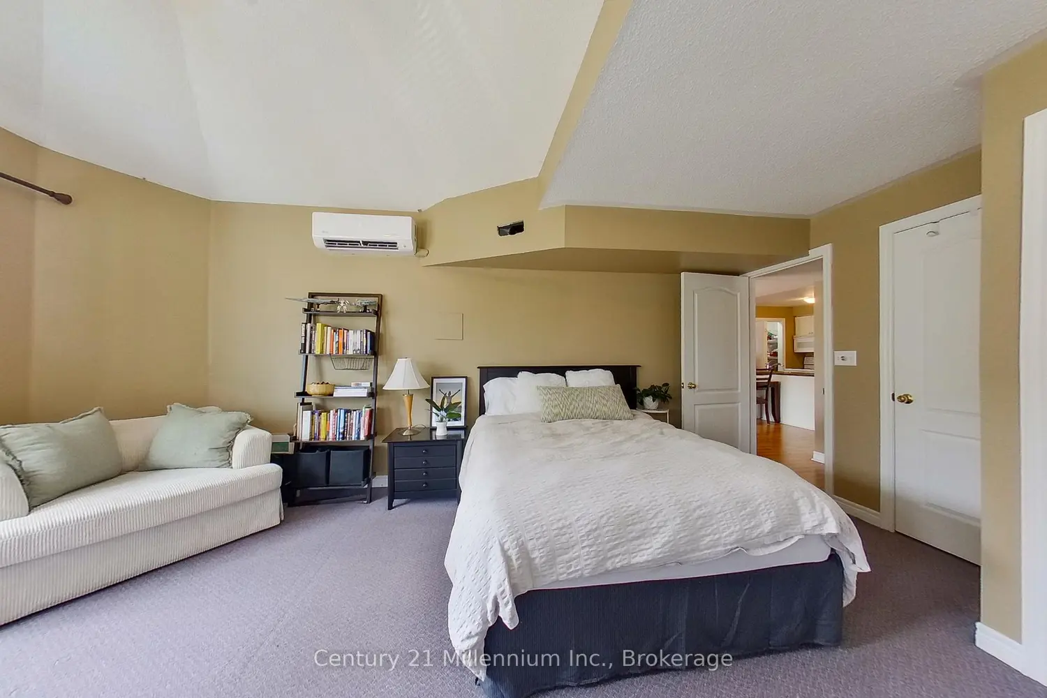 Additional image 8 of 34 Dawson Drive 825