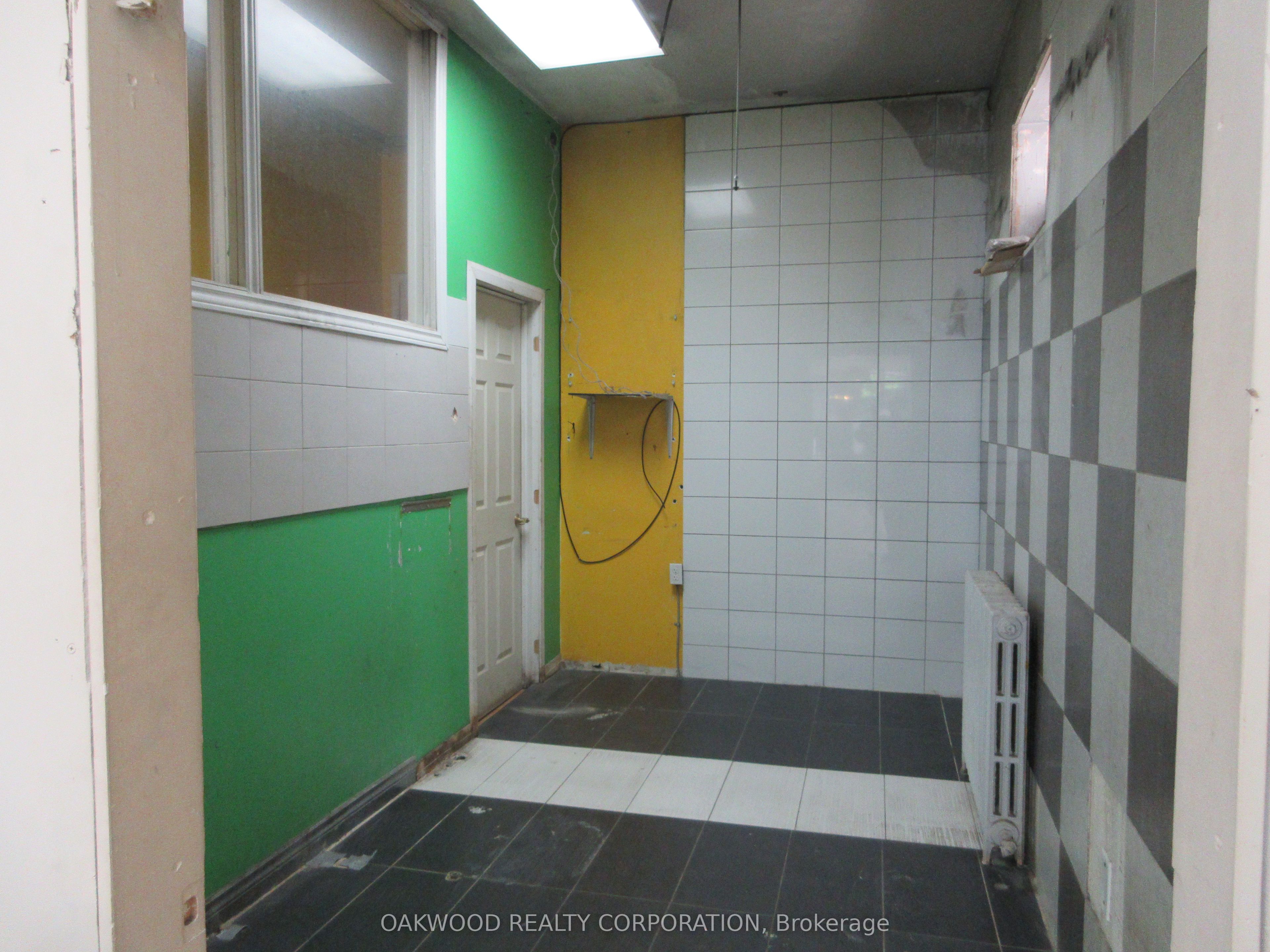 Additional image 5 of 1476 Eglinton Avenue, Toronto, ON, M6E 2G5