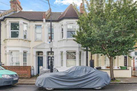 Bronsart Road, Fulham SW6