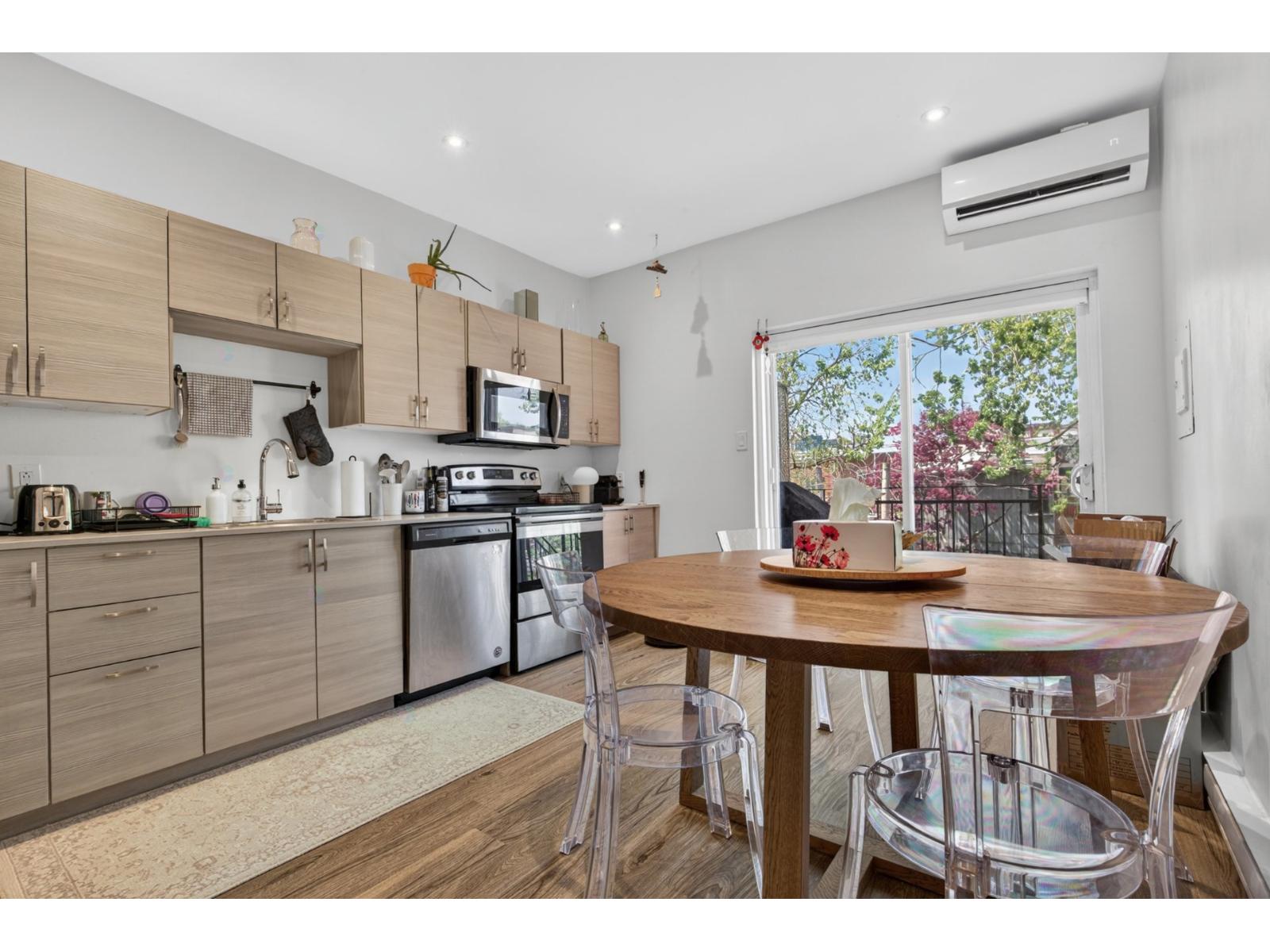 4869 Rue Notre-Dame O.
