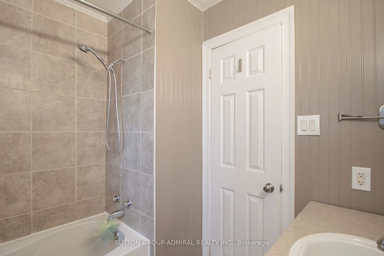 Additional image 7 of 59 Breckenridge Crescent