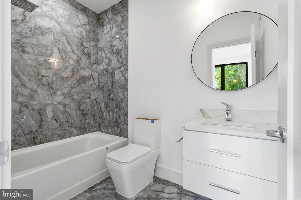 Additional image 19 of 1810 Central Place NE Unit 1, Washington, DC 20002