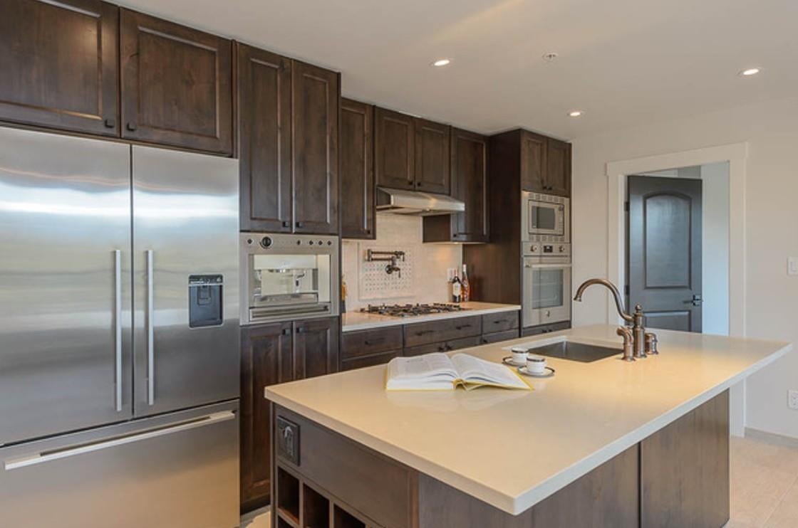 Additional image 6 of 301-4721 Hastings Street, Burnaby, BC, V5C 2K8
