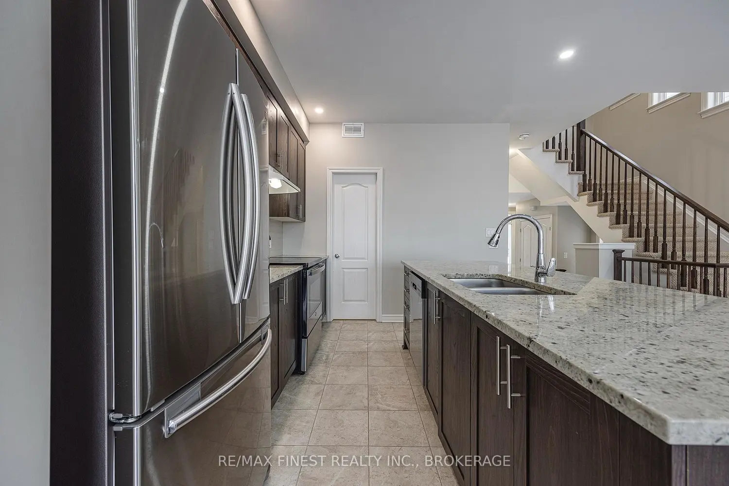 Additional image 4 of 1113 Barrow Avenue