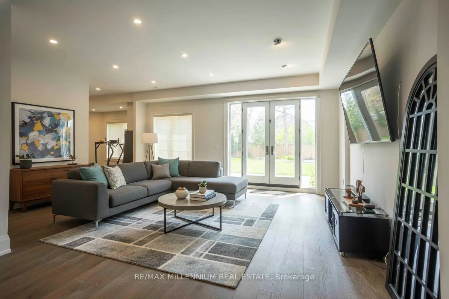 Additional image 14 of 413 Sheppard Avenue
