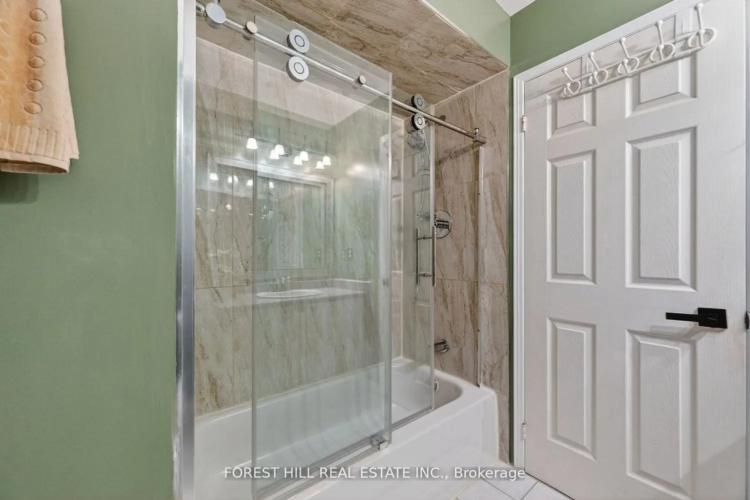 Additional image 15 of 17 Lilley Avenue