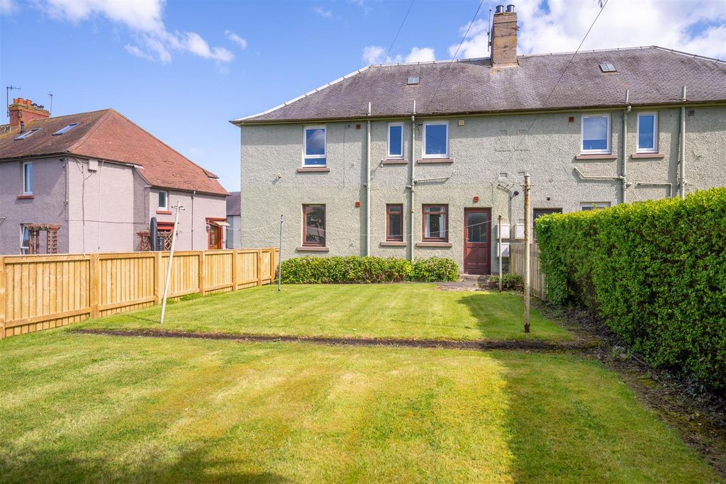 Additional image 9 of 2 bed flat for sale65 Hurkur Crescent, Eyemouth TD14