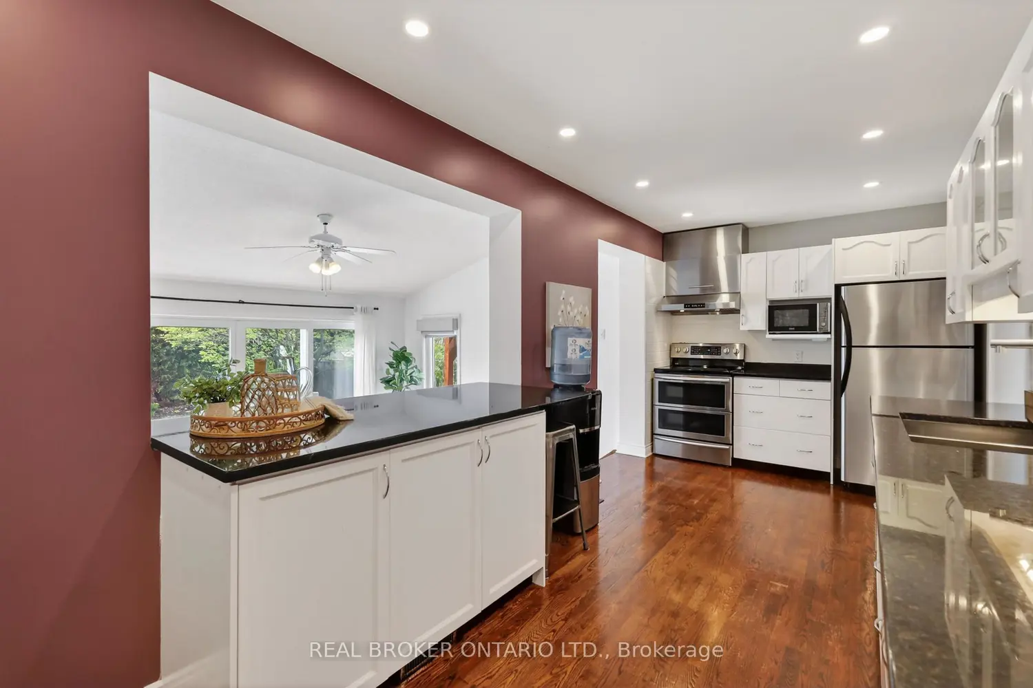Additional image 4 of 1572 Dorion Avenue