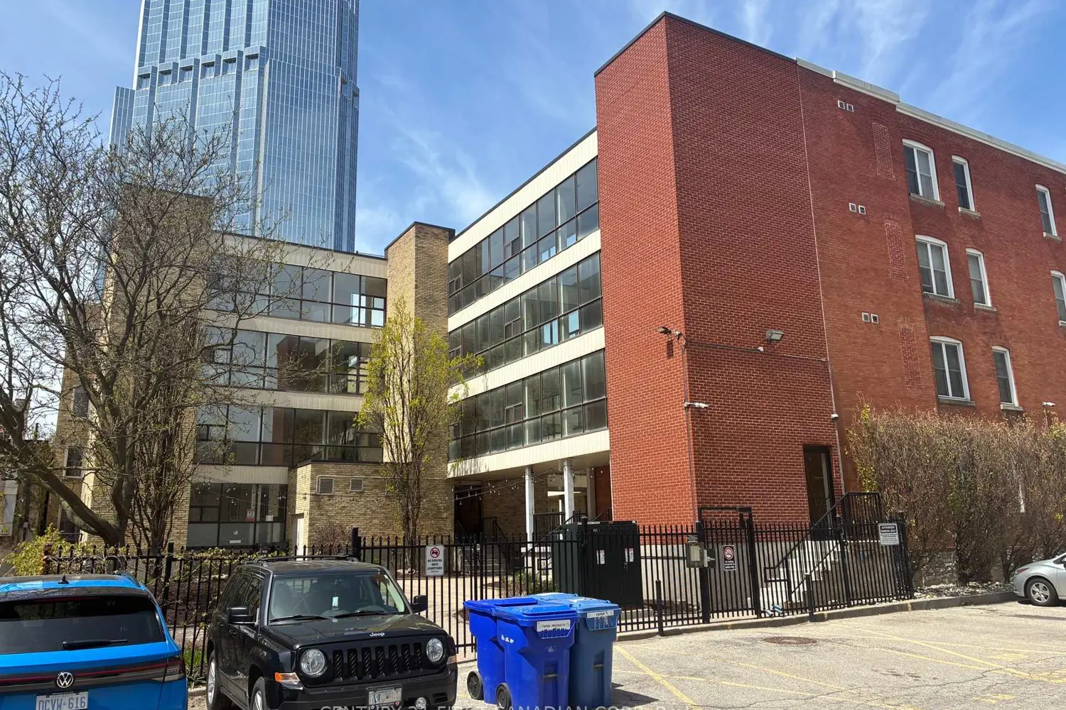 Additional image 2 of 275 Queens Avenue 202