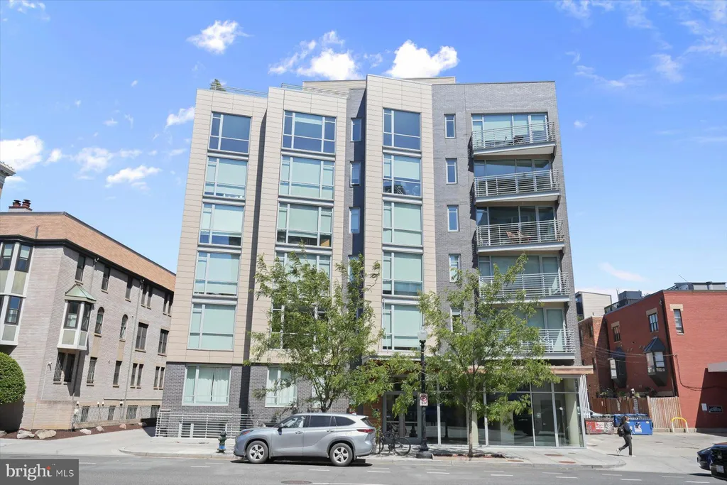 1311 13th Street NW Unit PH-1, Washington, DC 20005