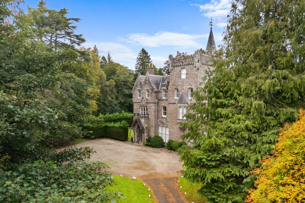 Additional image 20 of 2 bed flat for saleFlat 6, Finavon Castle, Finavon, Forfar DD8