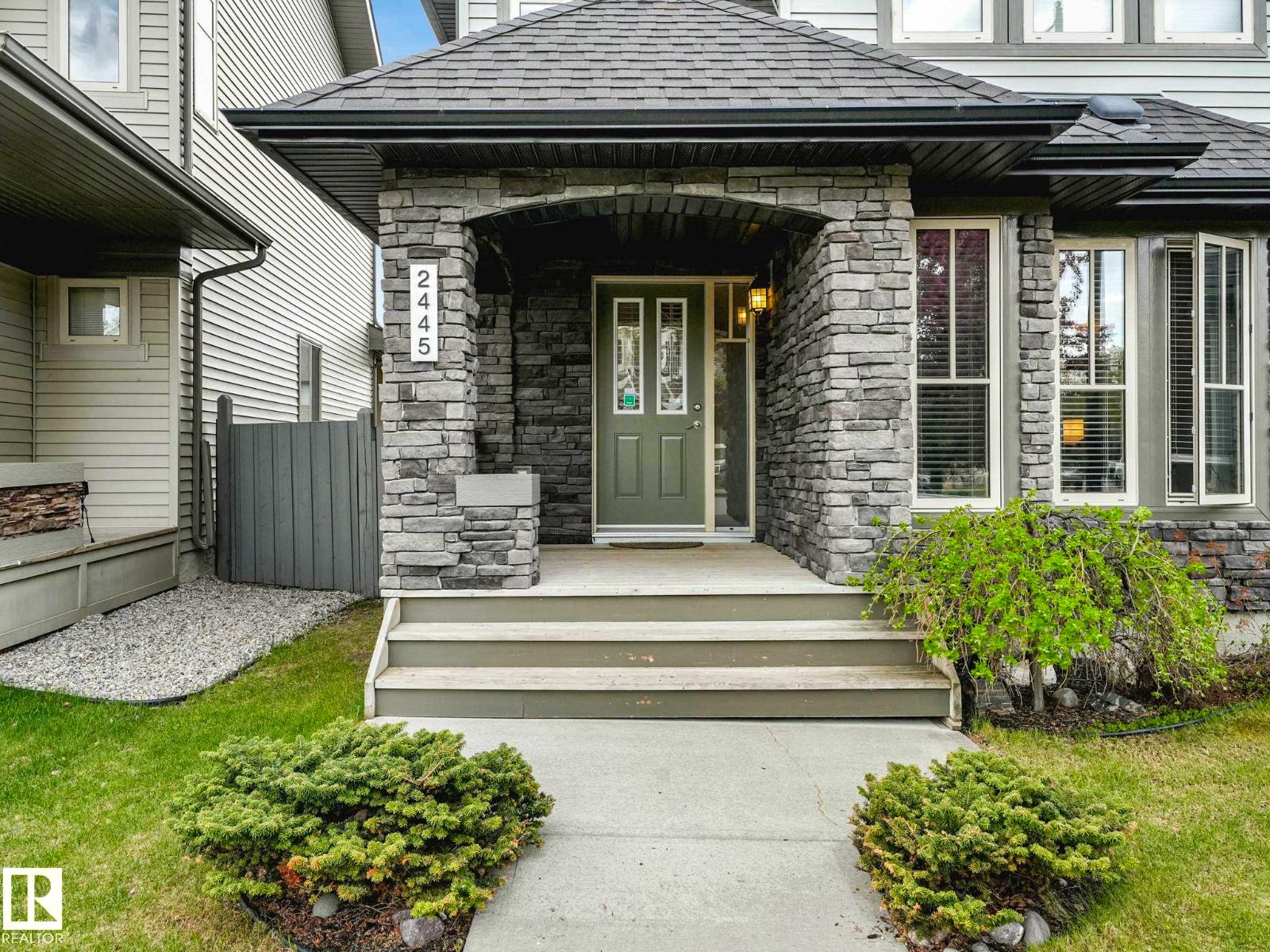 Additional image 3 of 2445 Austin Crescent SW, Edmonton, AB, T6W0L4