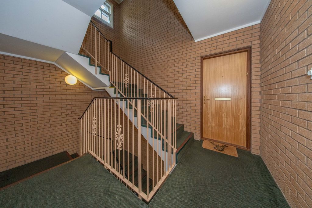 Additional image 17 of 2 bed flat for saleKnightsridge House Watson Green, Livingston EH54