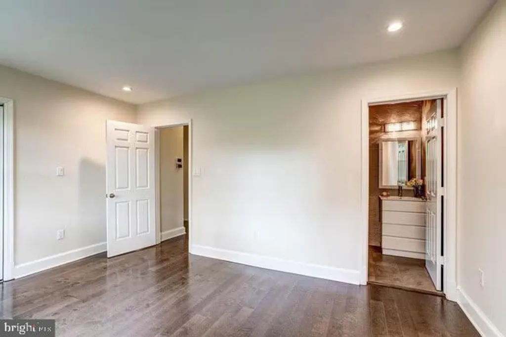 Additional image 30 of 3233 Sutton Place NW Unit A, Washington, DC 20016