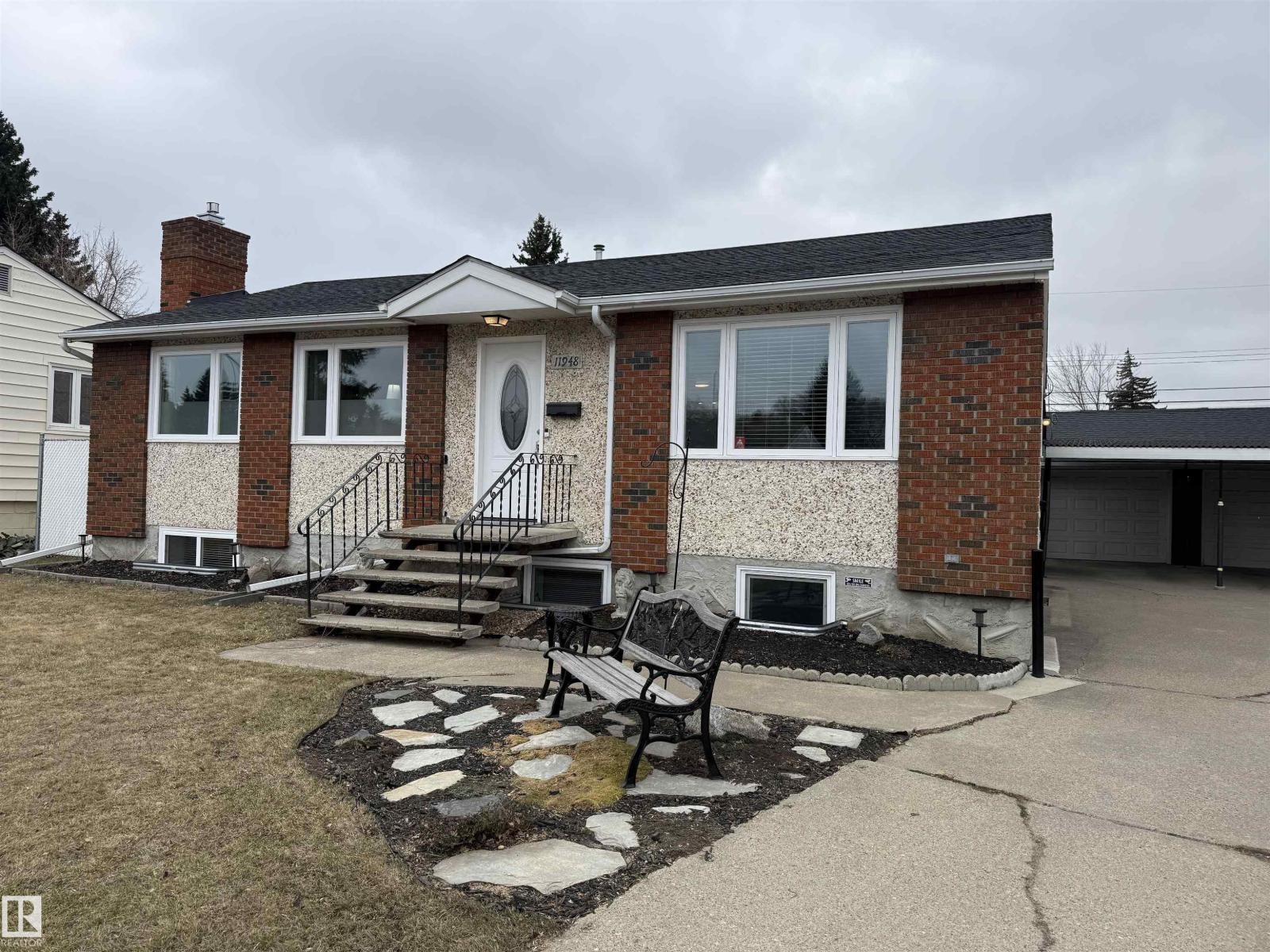 11948 132 Street NW, Edmonton, AB, T5L1P4