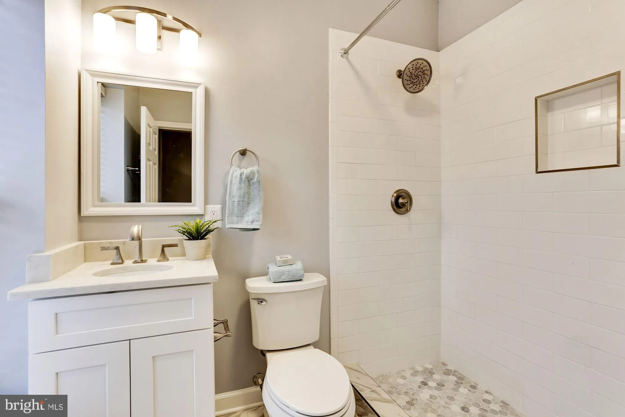 Additional image 42 of 1015 T Street NW Unit A, Washington, DC 20001