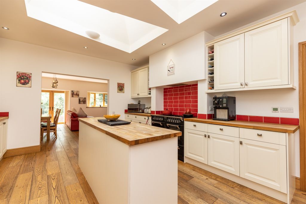 Additional image 12 of 7 bed detached house for saleTaff Merthyr House, Treharris CF46