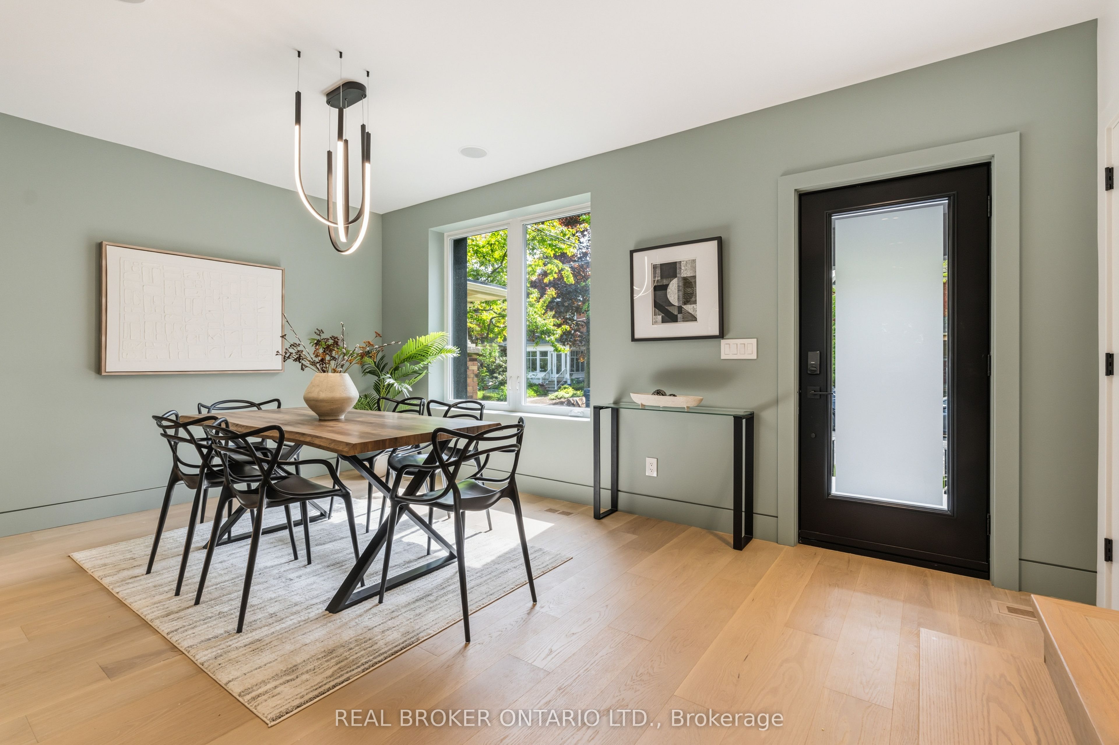 Additional image 3 of 143 Fairview Avenue, Toronto, ON, M6P 3A6