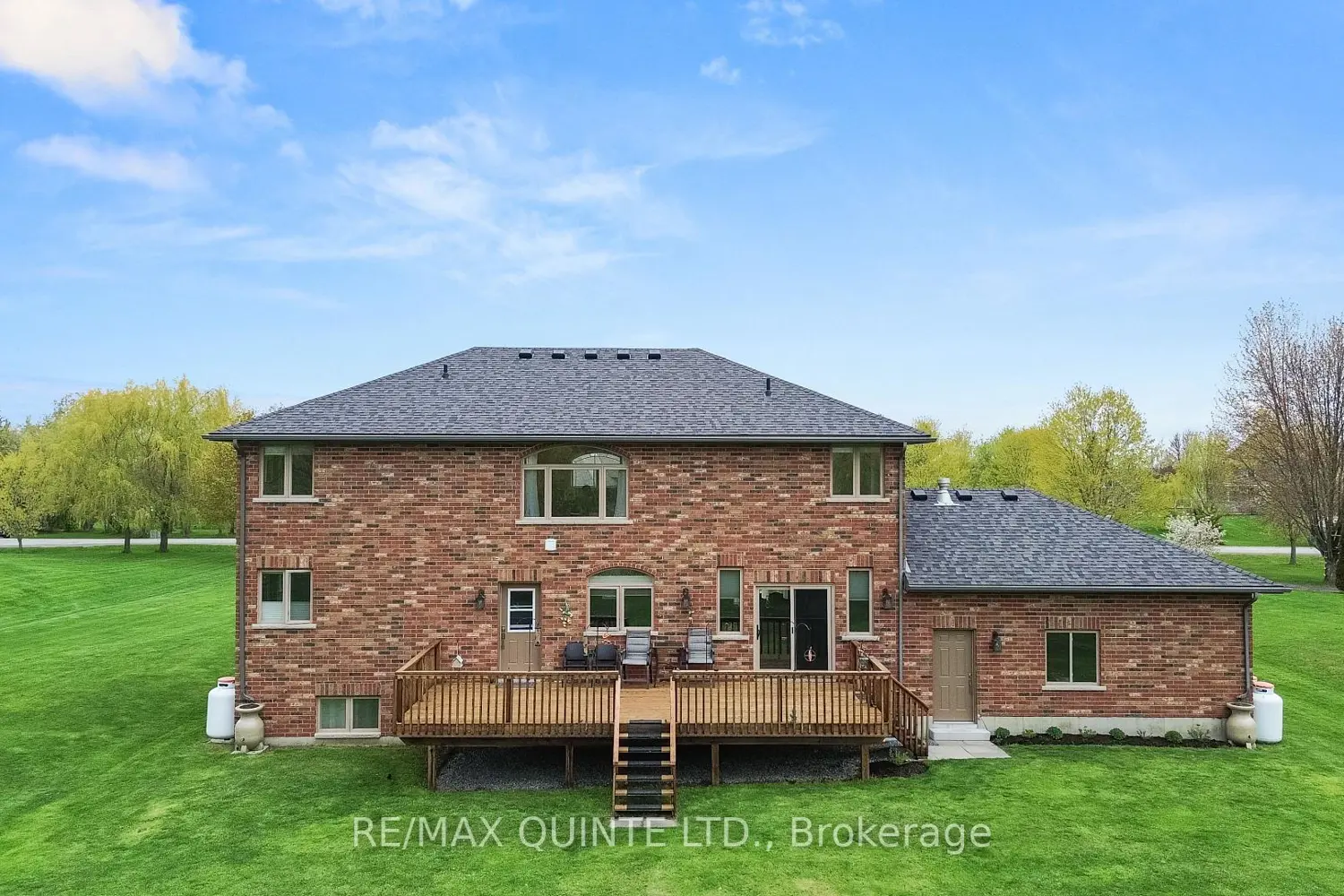 39 Deerfield Court